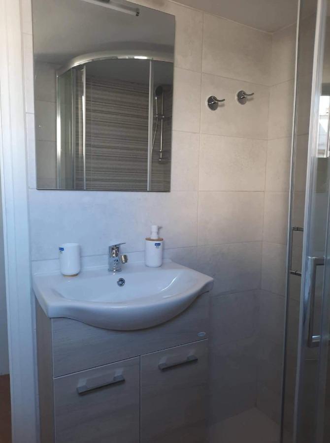 דירות אתונה House Dimitris & Vicky מראה חיצוני תמונה